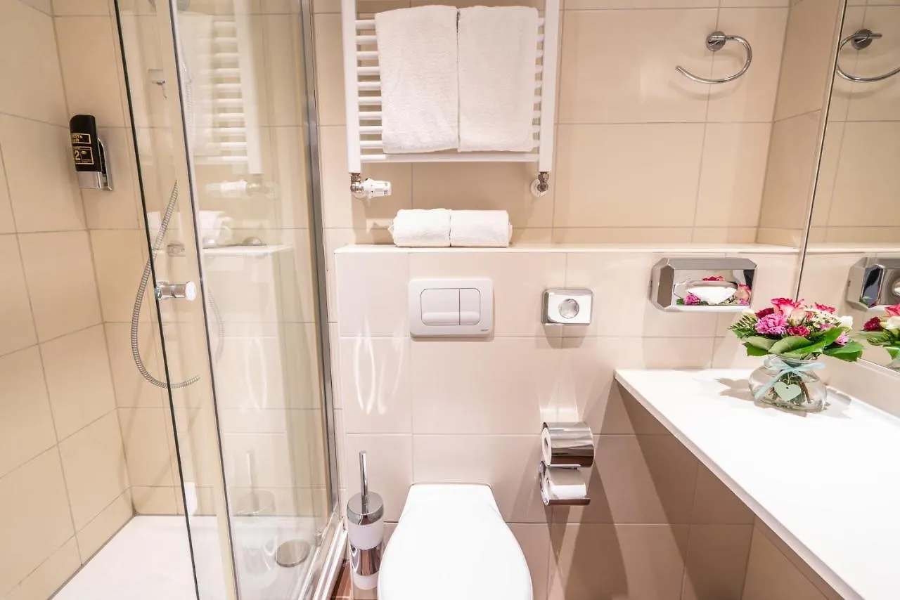 Yors Hotel Hannover City 3*,  Germany
